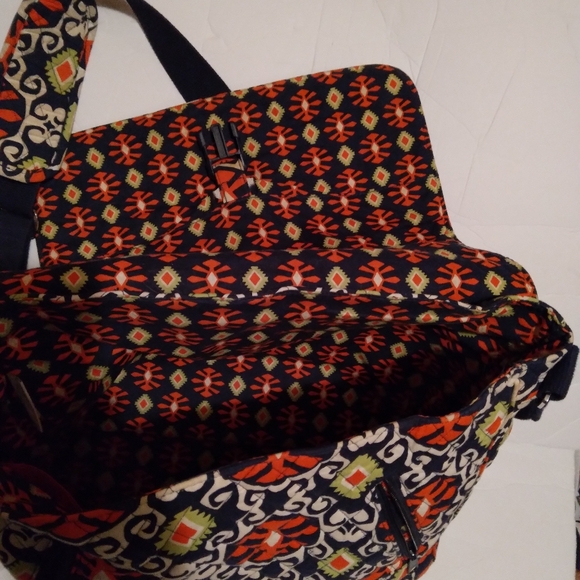 Vera Bradley large Paisley Quilted Briefcase Laptop Messenger Bag Work Office - Picture 4 of 9